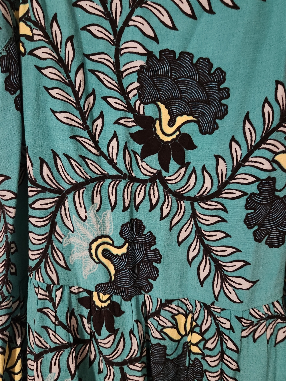 LOFT Petite Teal Floral Tiered Camisole Top, Size SP, Lightweight Summer Tank - Picture 4 of 12